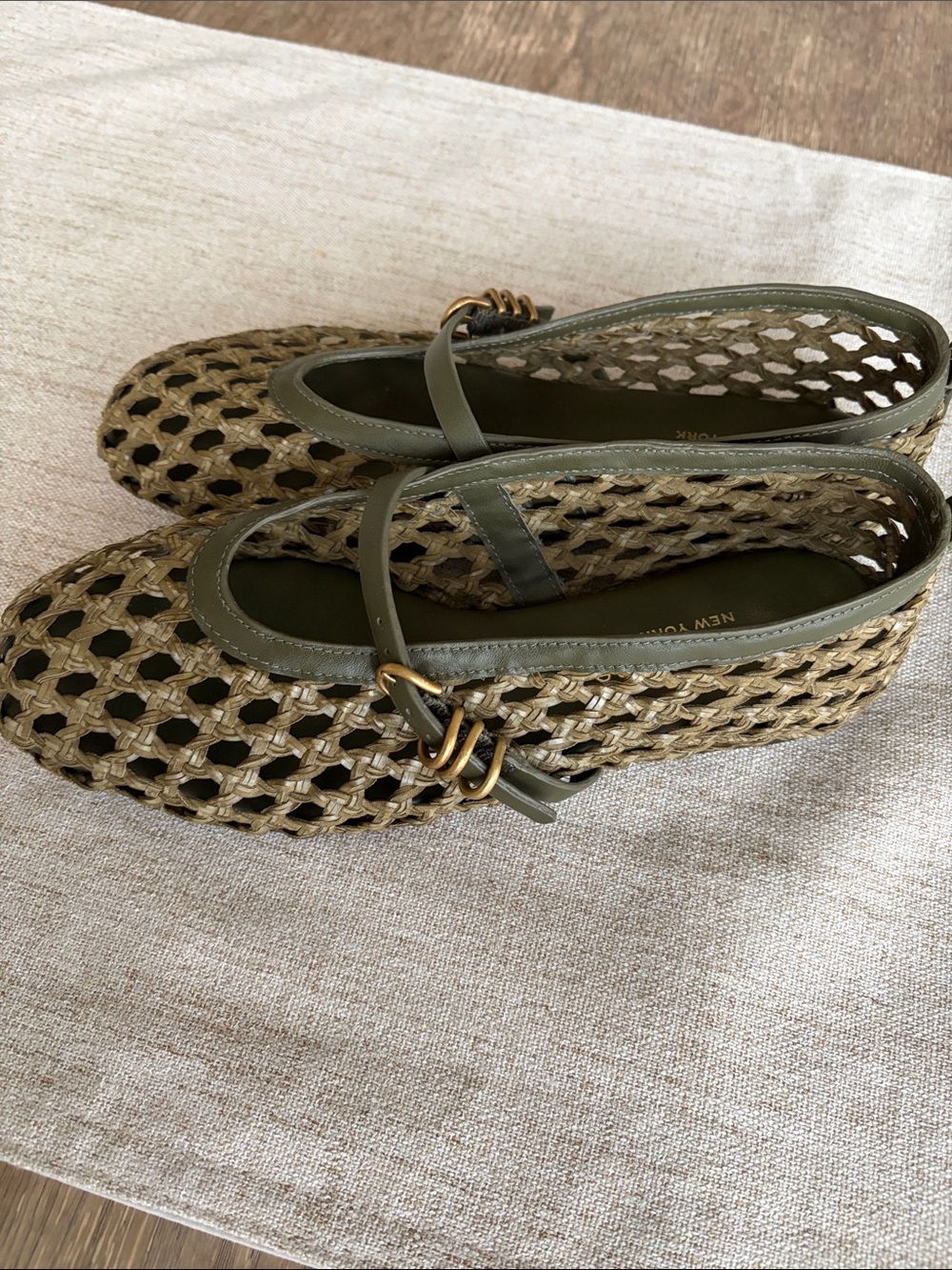 rag & bone olive woven Mary Jane mules with gold buckle - Picture 3 of 6